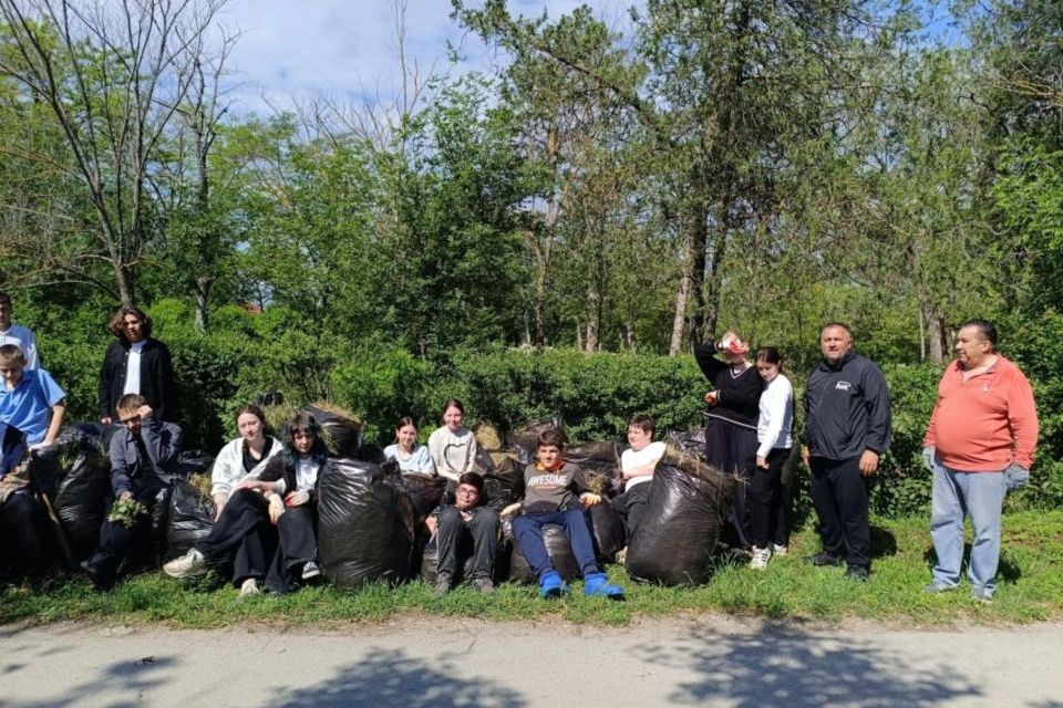 В селах и поселках Феодосийского округа навели чистоту и порядок