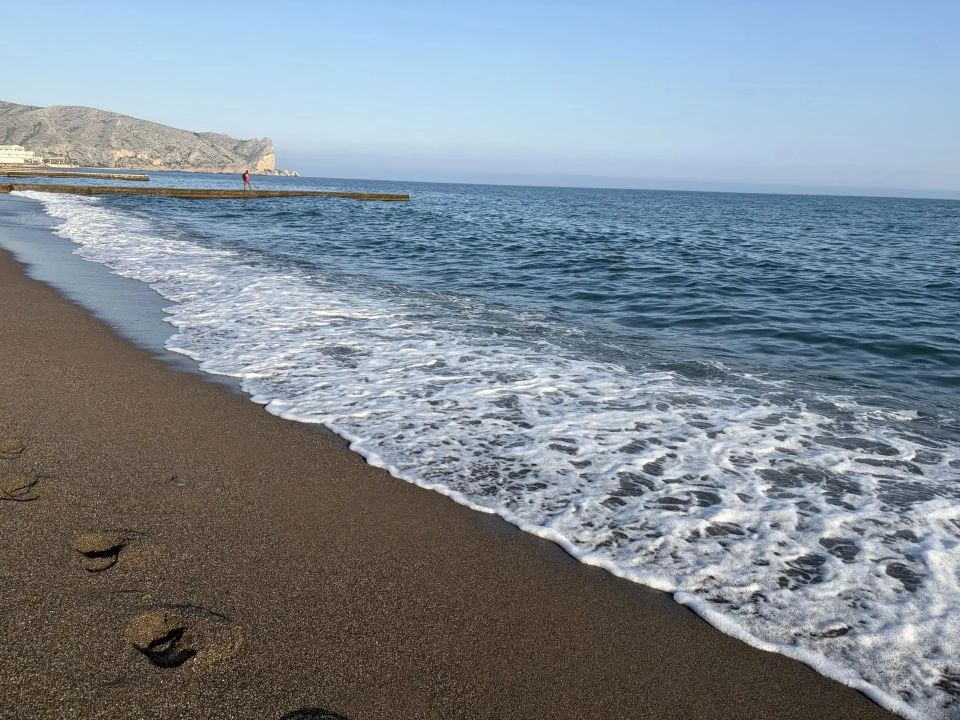Крымское побережье за несколько дней до лета Крымское побережье за несколько дней до лета