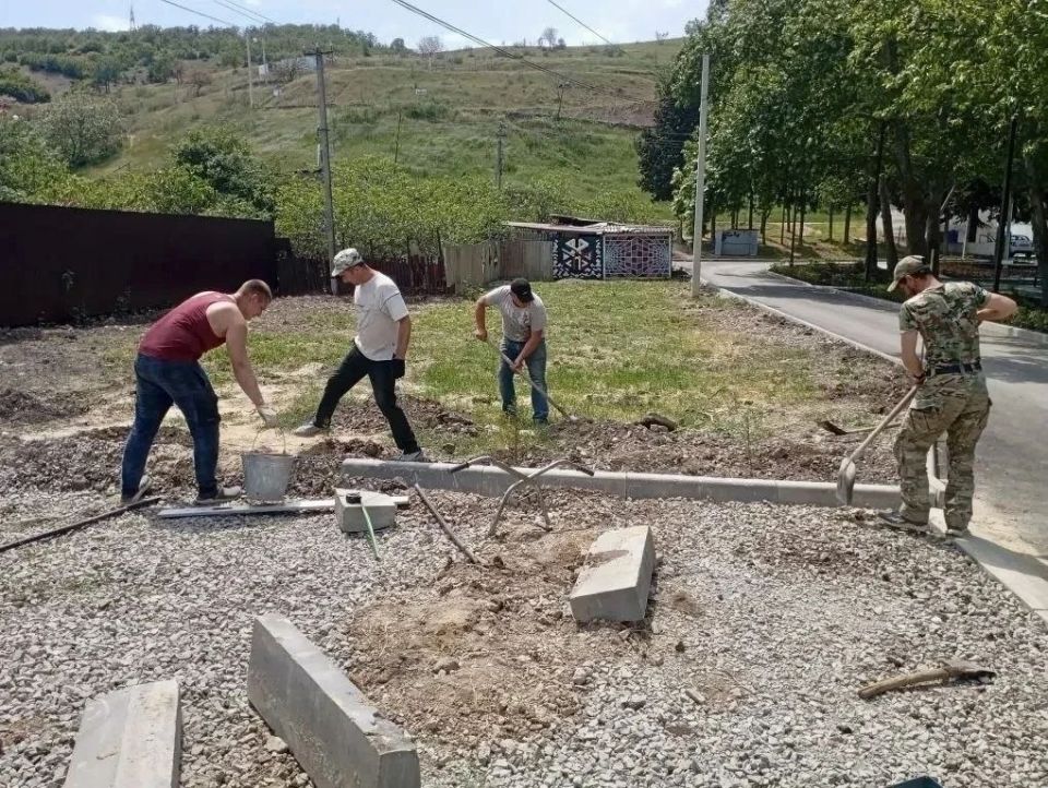 Галина Огнёва: Алушта присоединилась ко Всероссийскому субботнику! Галина Огнёва: Алушта присоединилась ко Всероссийскому субботнику!