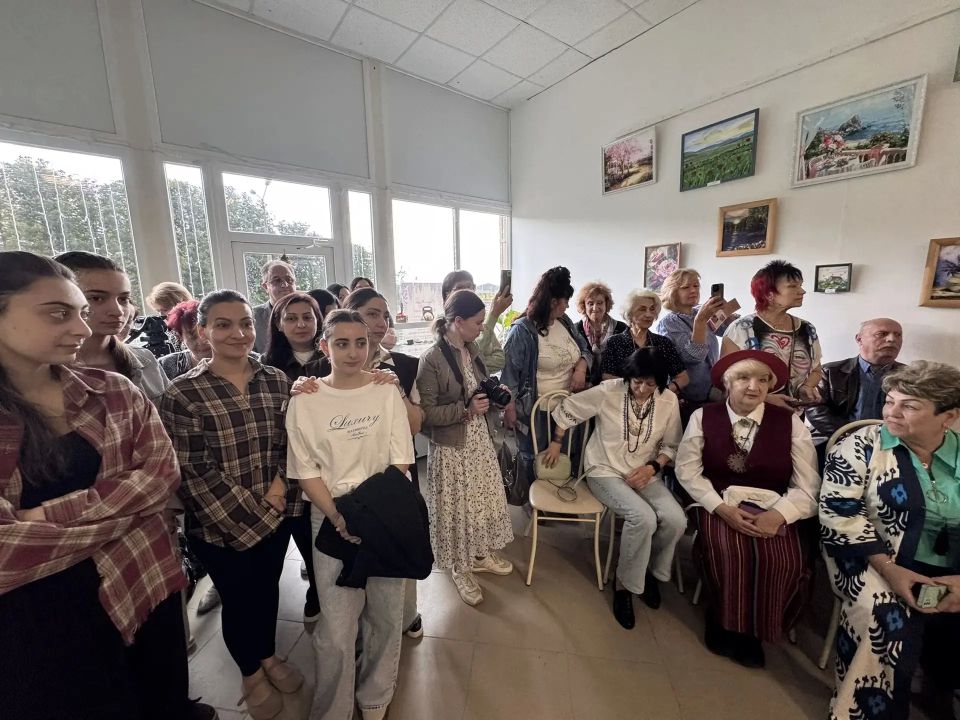 В Симферопольском районе прошёл яркий культурно-гастрономический фестиваль «Межнациональный самовар» В Симферопольском районе прошёл яркий культурно-гастрономический фестиваль «Межнациональный самовар»