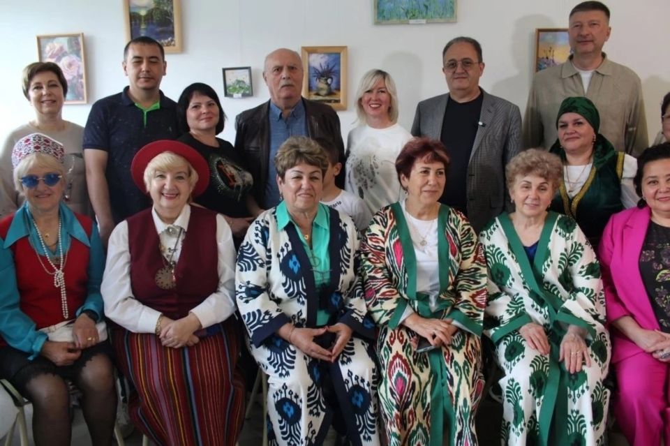 В Симферопольском районе прошел «Межнациональный самовар»