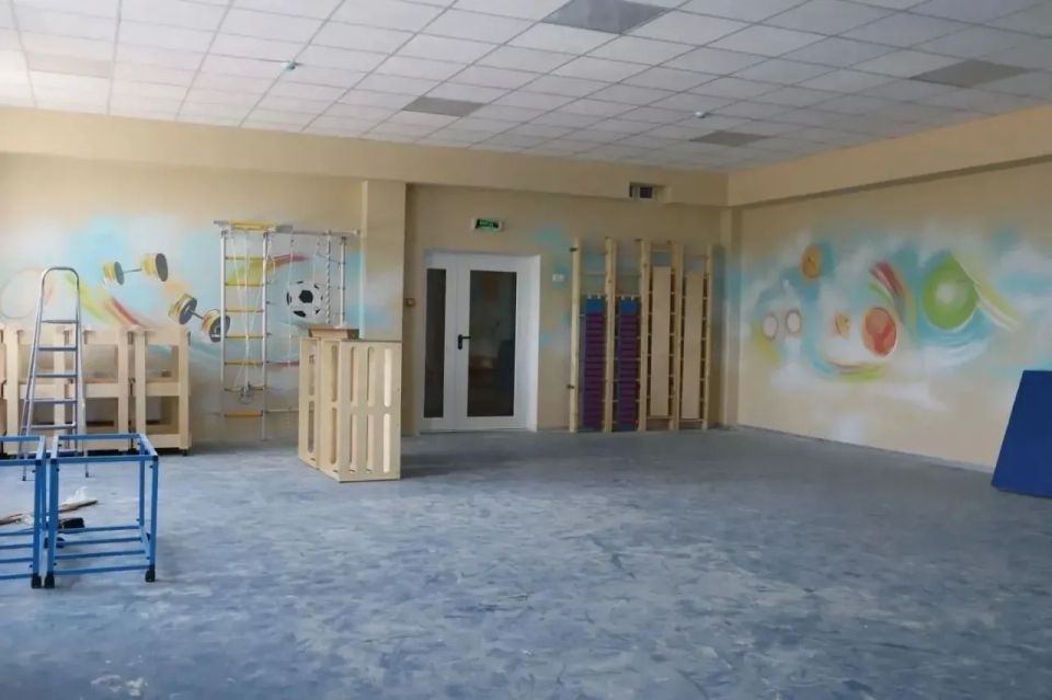 Глава администрации Джанкойского района Инна Федоренко провела встречу с представителем подрядной организации по вопросам окончания строительства детского сада в пгт Вольное Глава администрации Джанкойского района Инна Федоренко провела встречу с представителем подрядной организации по вопросам окончания строительства детского сада в пгт Вольное