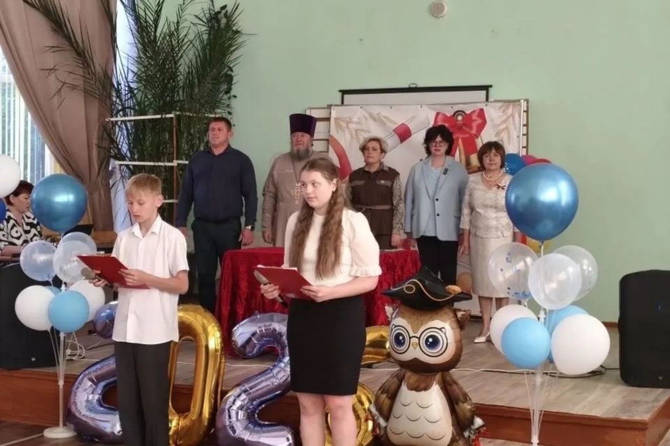 «Последний звонок 2026» состоялся в МБОУ "Плодовская СОШ им. Сабадашева Е.М."