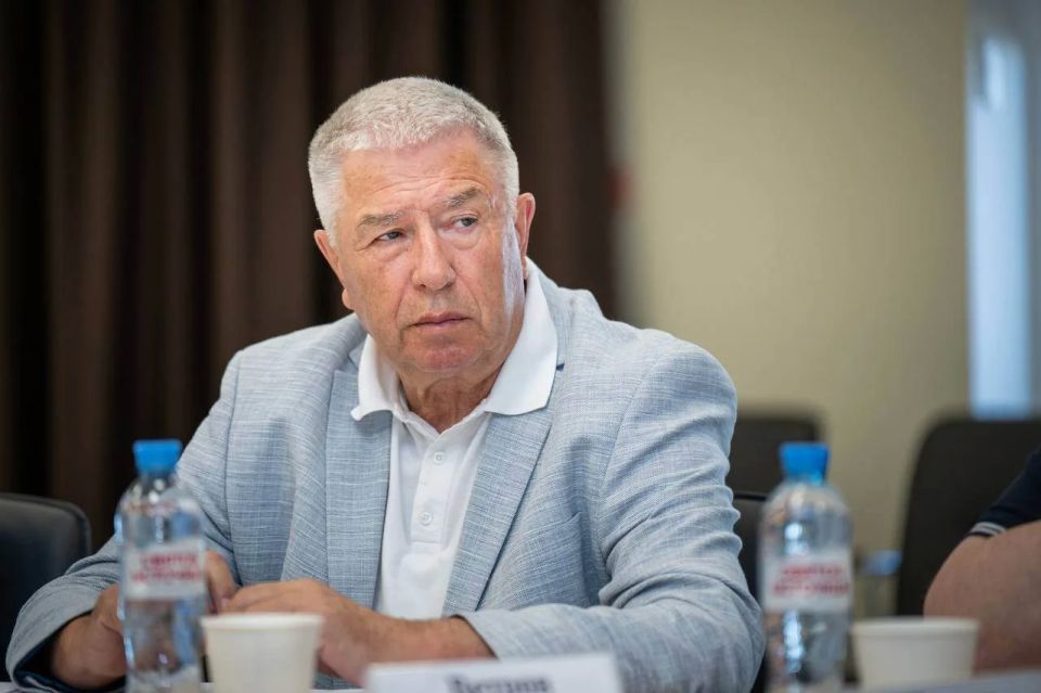 Владимир Сальдо: Провёл встречу предпринимателями региона Владимир Сальдо: Провёл встречу предпринимателями региона