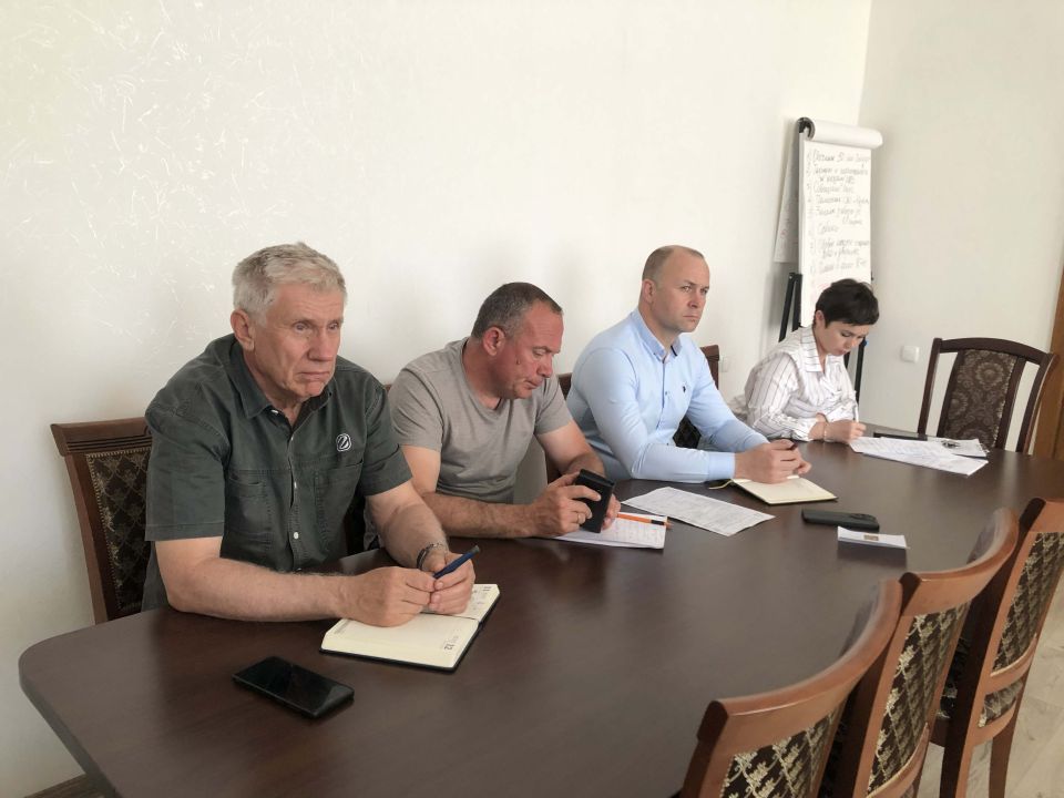 Собрание с председателями многоквартирных домов: обсудили укрытия для населения Собрание с председателями многоквартирных домов: обсудили укрытия для населения