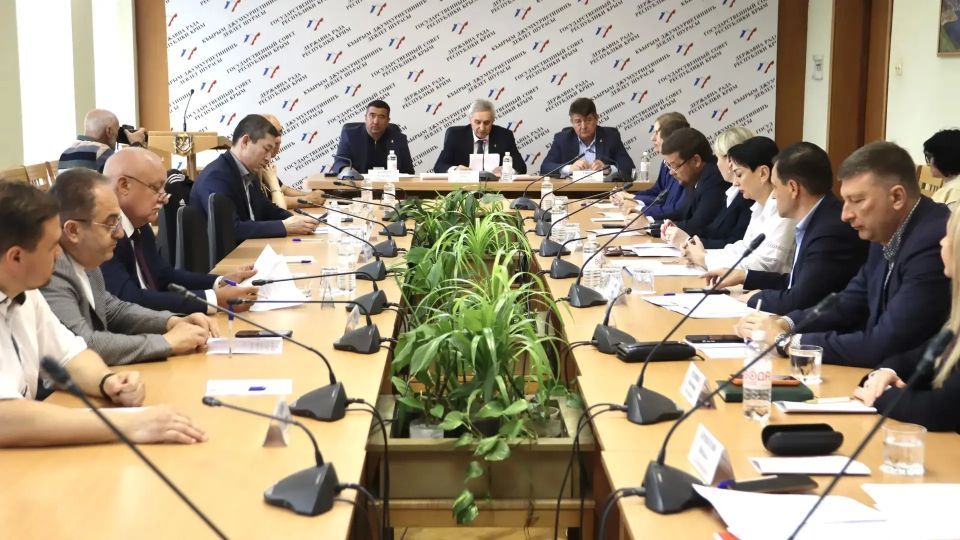 Руслан Якубов принял участие в заседании Комитета Госсовета Республики Крым по межнациональным отношениям