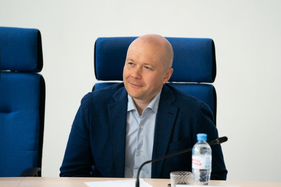 19 студентов СевГУ первыми в России получили дипломы по специальности «Наружная реклама» 19 студентов СевГУ первыми в России получили дипломы по специальности «Наружная реклама»