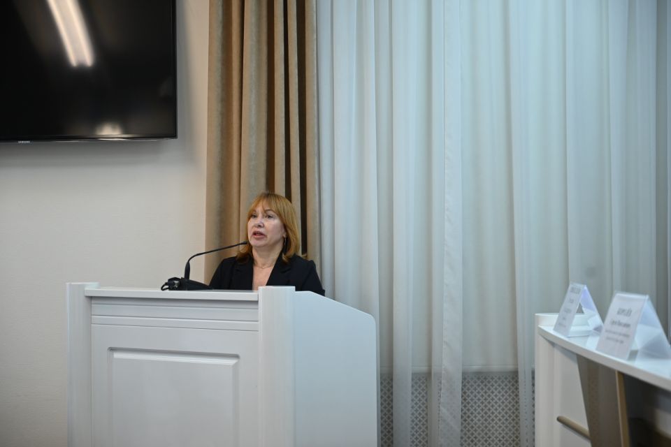 Ольга Бурова выступила на межведомственном заседании с информацией о Музее «Виноделие на Боспоре»