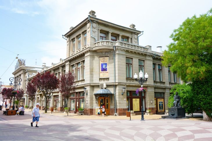 Крымскому академическому русскому драмтеатру им. Горького исполнилось 205 лет