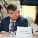 Заседание Ливадийского клуба прошло в рамках международного фестиваля "Великое русское слово" Заседание Ливадийского клуба прошло в рамках международного фестиваля "Великое русское слово"
