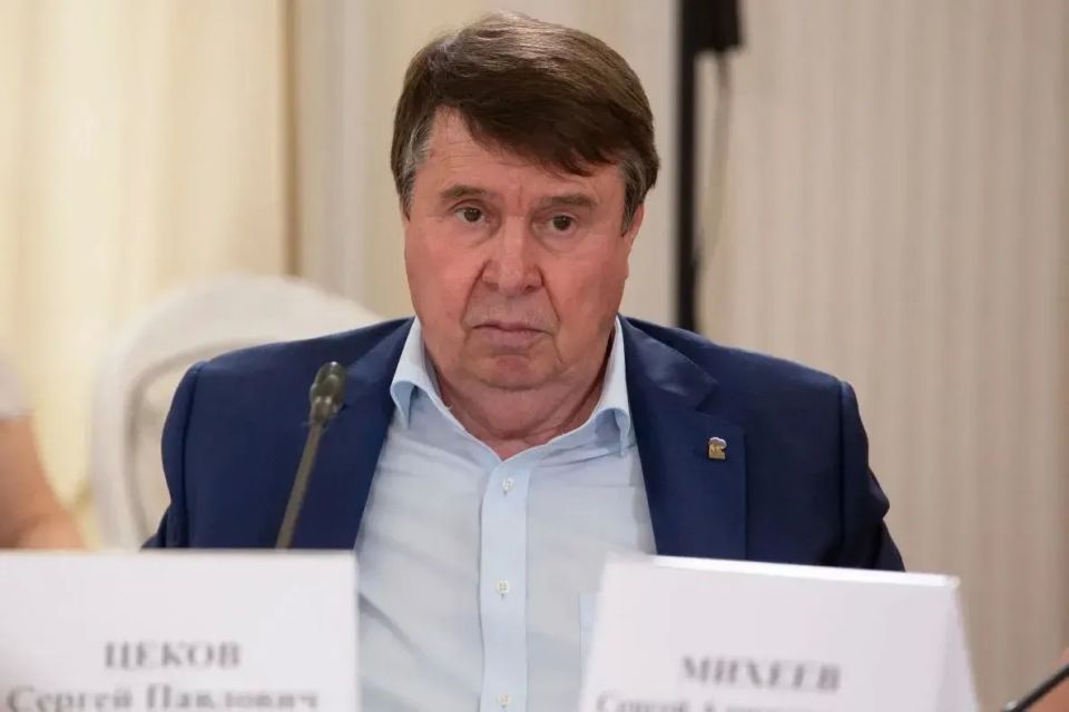 В Ялте прошло заседание Ливадийского клуба В Ялте прошло заседание Ливадийского клуба