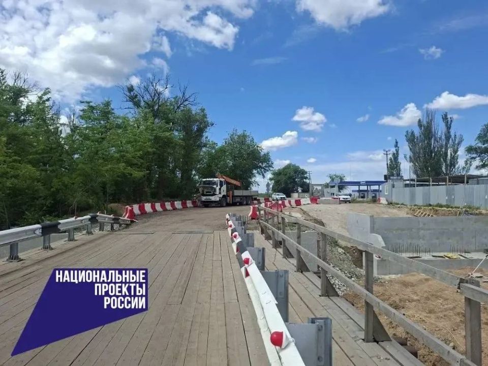 Антон Кравец: В рамках реализации национального проекта «Инфраструктура для жизни» в Нижнегорском районе ведутся работы по реконструкции мостового сооружения «Уютное-Зоркино-Чкалово» через Северо-Крымский канал Антон Кравец: В рамках реализации национального проекта «Инфраструктура для жизни» в Нижнегорском районе ведутся работы по реконструкции мостового сооружения «Уютное-Зоркино-Чкалово» через Северо-Крымский канал