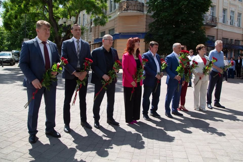 В Крыму стартовал XIX Международный фестиваль «Великое русское слово» В Крыму стартовал XIX Международный фестиваль «Великое русское слово»