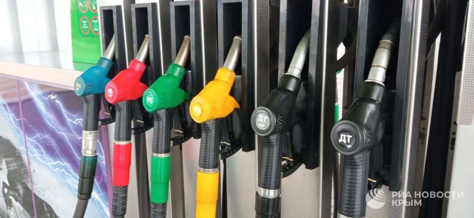Бензин и дизель в Судаке в свободной продаже есть на двух заправках