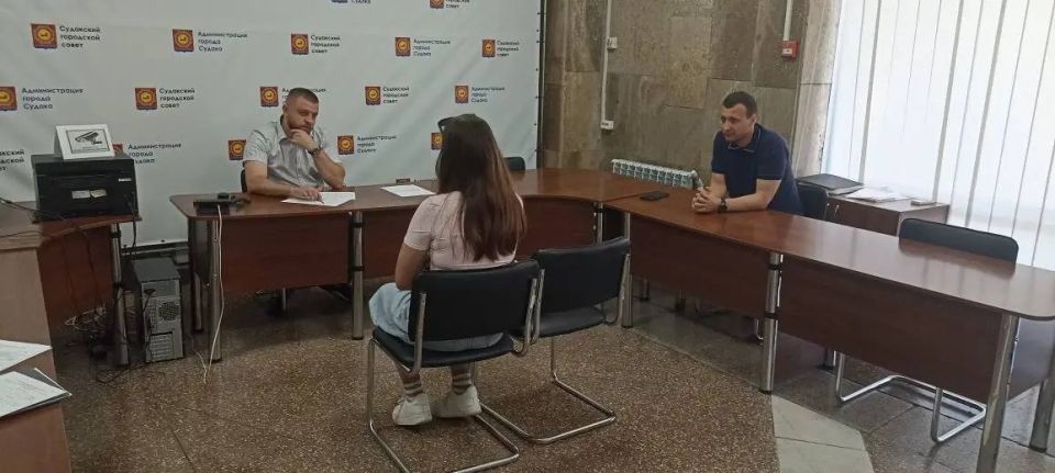 Кирилл Чебышев: Провел традиционный прием граждан в администрации города Судака Кирилл Чебышев: Провел традиционный прием граждан в администрации города Судака