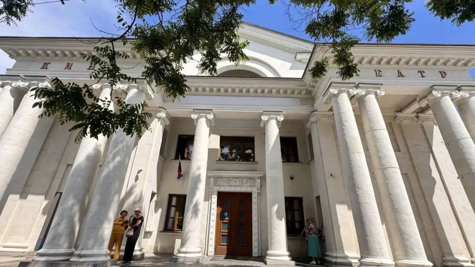 После атаки ВСУ на музей в Севастополе кинотеатр «Украина» переименуют