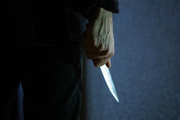 В Крыму перед судом предстанет мужчина, ударивший 132 раза ножом пожилую мать