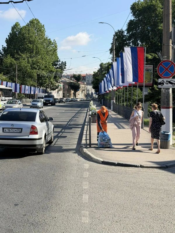 В Симферополе - чистота и порядок!