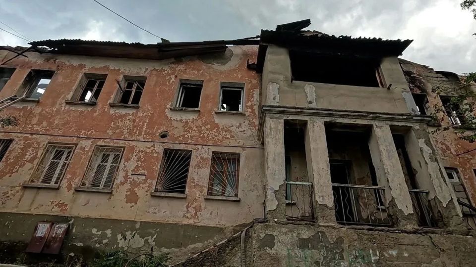 Янина Павленко: Находимся в контакте с правоохранительными органами, которые выясняют причину ночного пожара в многоквартирном доме на Сосновой