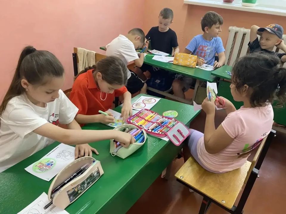 Антон Кравец: Летние каникулы в Нижнегорском районе проходят ярко, интересно и с пользой для здоровья! Антон Кравец: Летние каникулы в Нижнегорском районе проходят ярко, интересно и с пользой для здоровья!