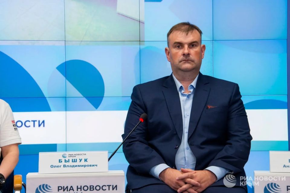 Хлам на чердаках и в подвалах мешает травить мышей и тараканов в многоквартирных домах в Крыму
