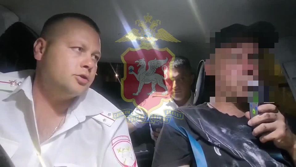 В Евпатории проведены профилактические рейды по контролю за эксплуатацией мототранспорта и средств индивидуальной мобильности