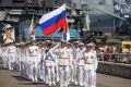 Историк Жаворонков: В День ВМФ моряки могут надеть парадные кители и взять кортики