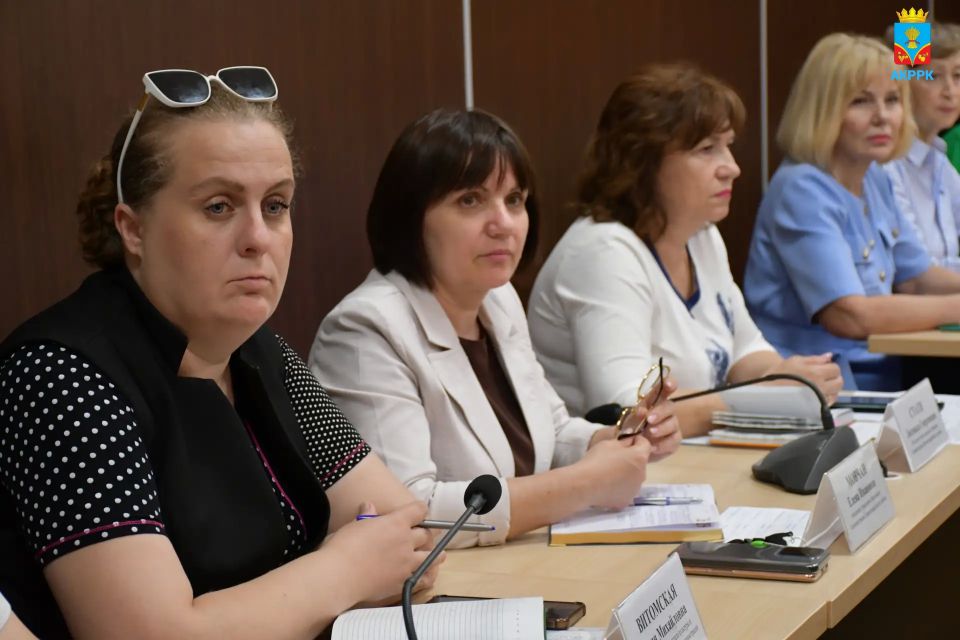 Василий Грабован: Провел расширенное аппаратное совещание Василий Грабован: Провел расширенное аппаратное совещание