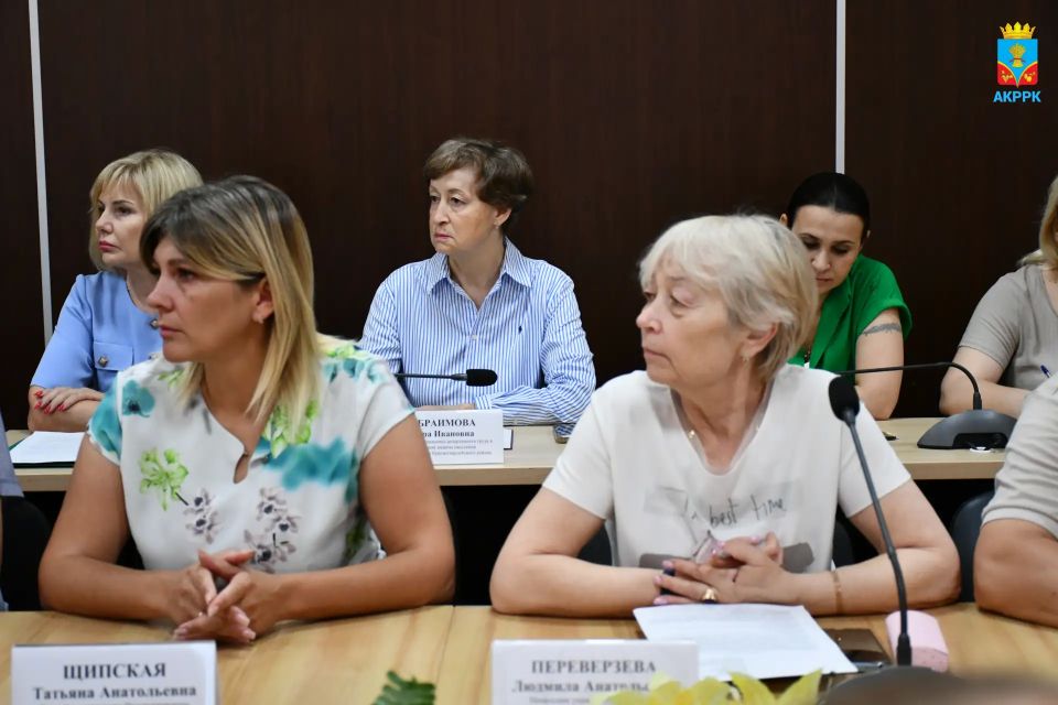 Василий Грабован: Провел расширенное аппаратное совещание Василий Грабован: Провел расширенное аппаратное совещание