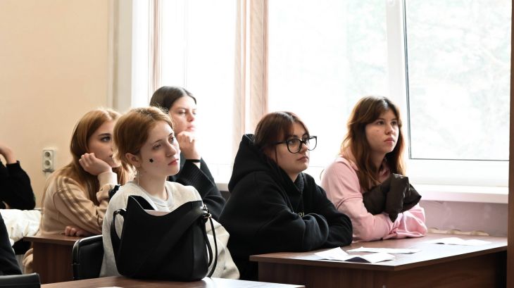 Крымские студенческие отряды подготовили 30 квалифицированных поваров для работы на полуострове
