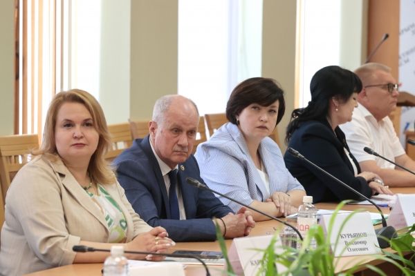В Республике Крым стартует приёмная кампания на 2026 – 2027 учебный год: для абитуриентов подготовили более 13,5 тысяч бюджетных мест В Республике Крым стартует приёмная кампания на 2026 – 2027 учебный год: для абитуриентов подготовили более 13,5 тысяч бюджетных мест