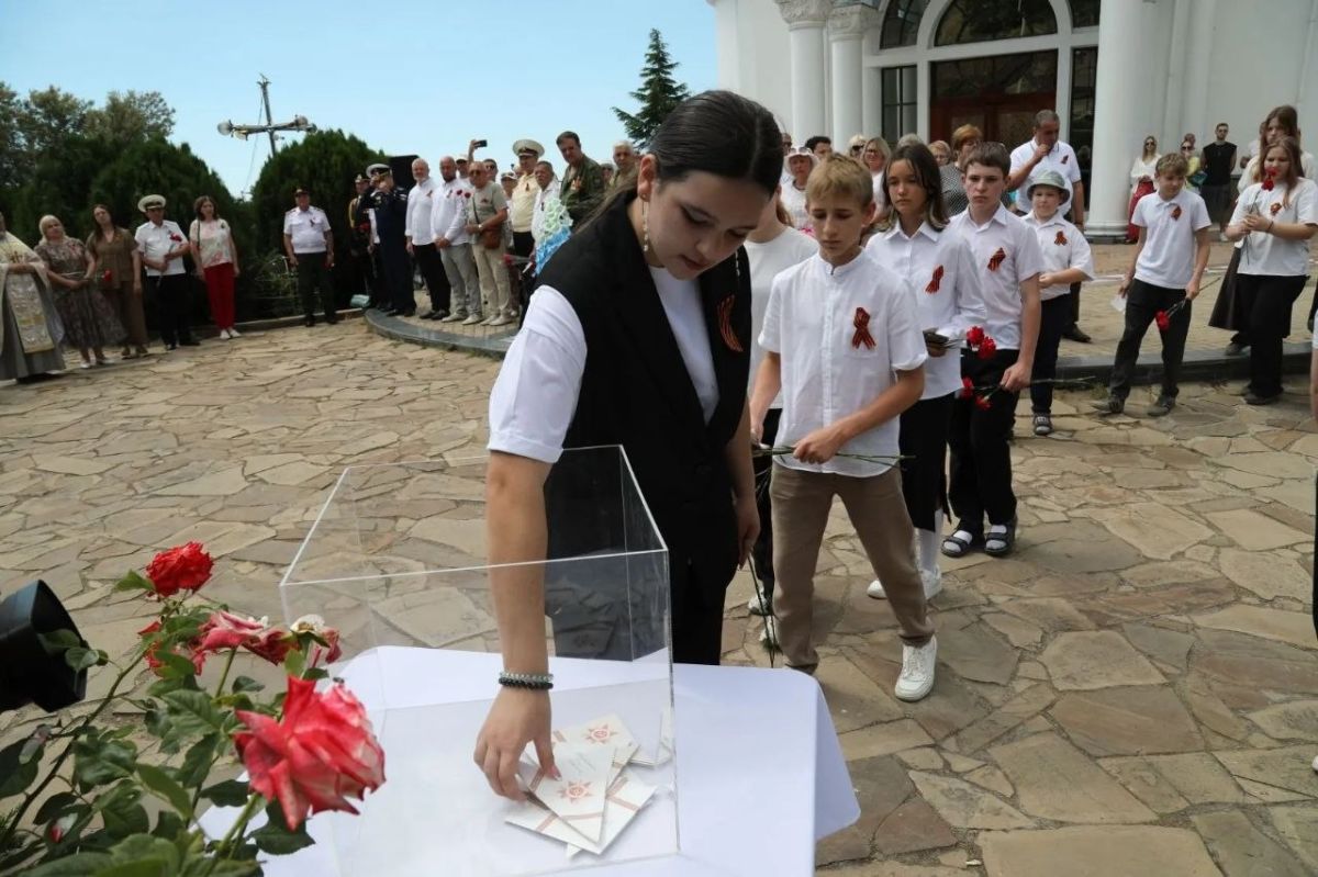 Галина Огнёва: День памяти и скорби. В 85-ю годовщину начала Великой Отечественной войны на территории храма Святителя Николая Чудотворца в селе Малореченское состоялось памятное мероприятие Галина Огнёва: День памяти и скорби. В 85-ю годовщину начала Великой Отечественной войны на территории храма Святителя Николая Чудотворца в селе Малореченское состоялось памятное мероприятие