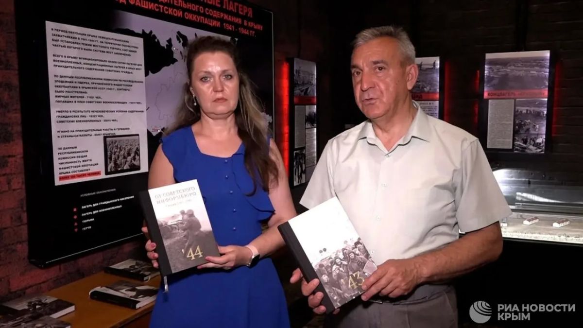 На площадке "Концлагеря "Красный" открылась выставка "Отражение На площадке "Концлагеря "Красный" открылась выставка "Отражение