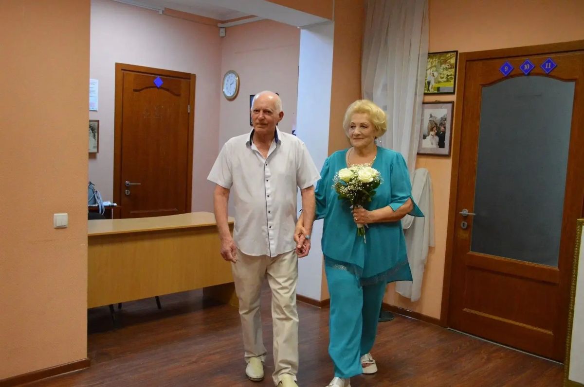 Золотая свадьба: 50 лет любви и верности! Золотая свадьба: 50 лет любви и верности!