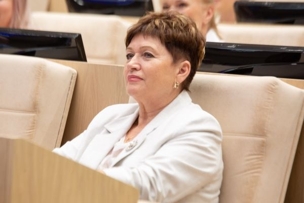 Завершилась четвёртая сессия Государственного Совета Республики Крым III созыва Завершилась четвёртая сессия Государственного Совета Республики Крым III созыва