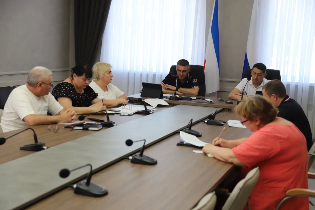 Под председательством заместителя главы Андрея Падалко состоялось заседание Комиссии по безопасности дорожного движения