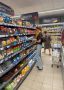 При поступлении жалоб от граждан на завышенную стоимость социальных продовольственных товаров или их длительное отсутствие в магазинах сразу же проводим проверку