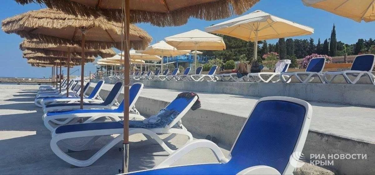 От Казачки до Омеги: пляжи Севастополя в начале июля - фоторепортаж От Казачки до Омеги: пляжи Севастополя в начале июля - фоторепортаж