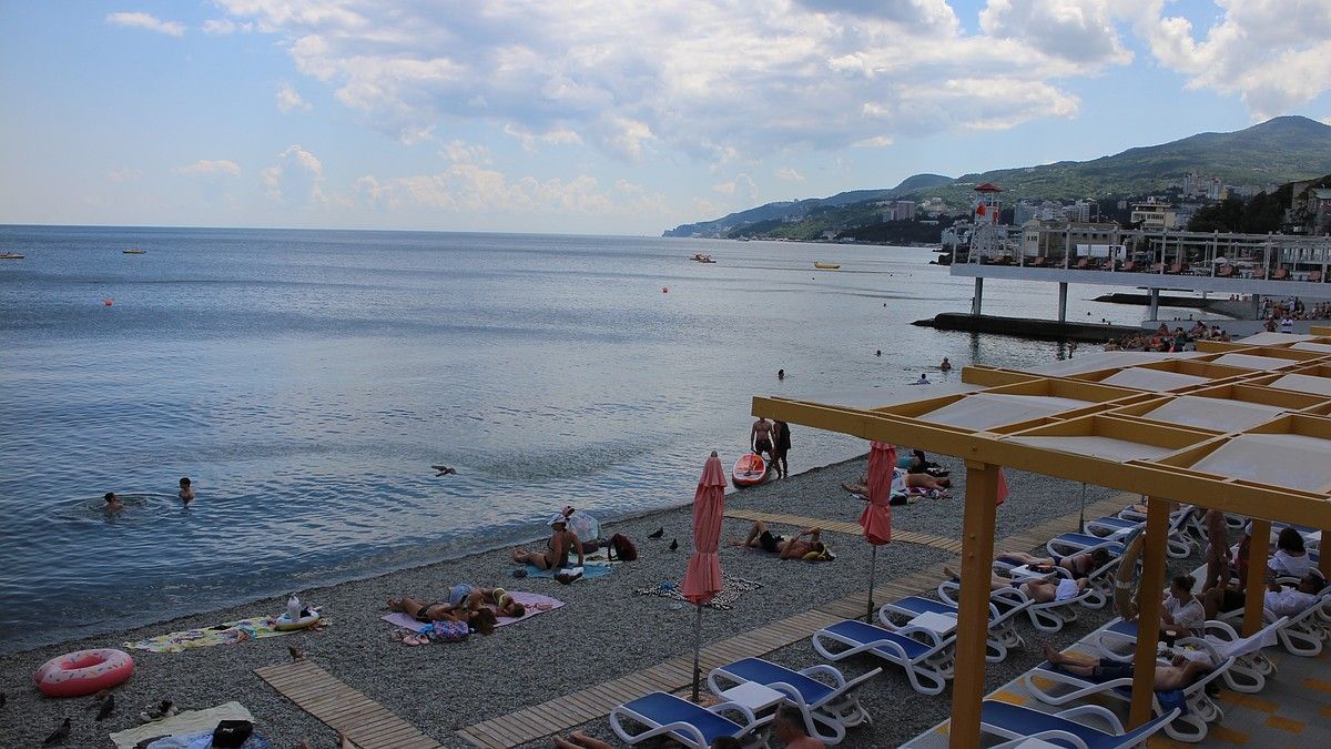В Крыму просят поддержать туроператоров и отели