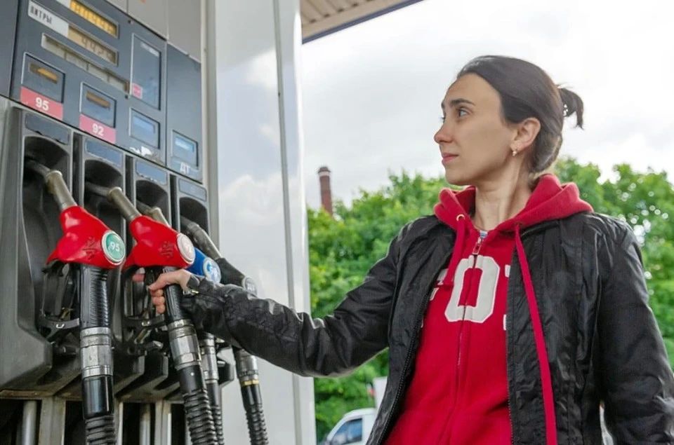 В Севастополе 9 июля топливо в свободной продаже появилось на 6 заправках