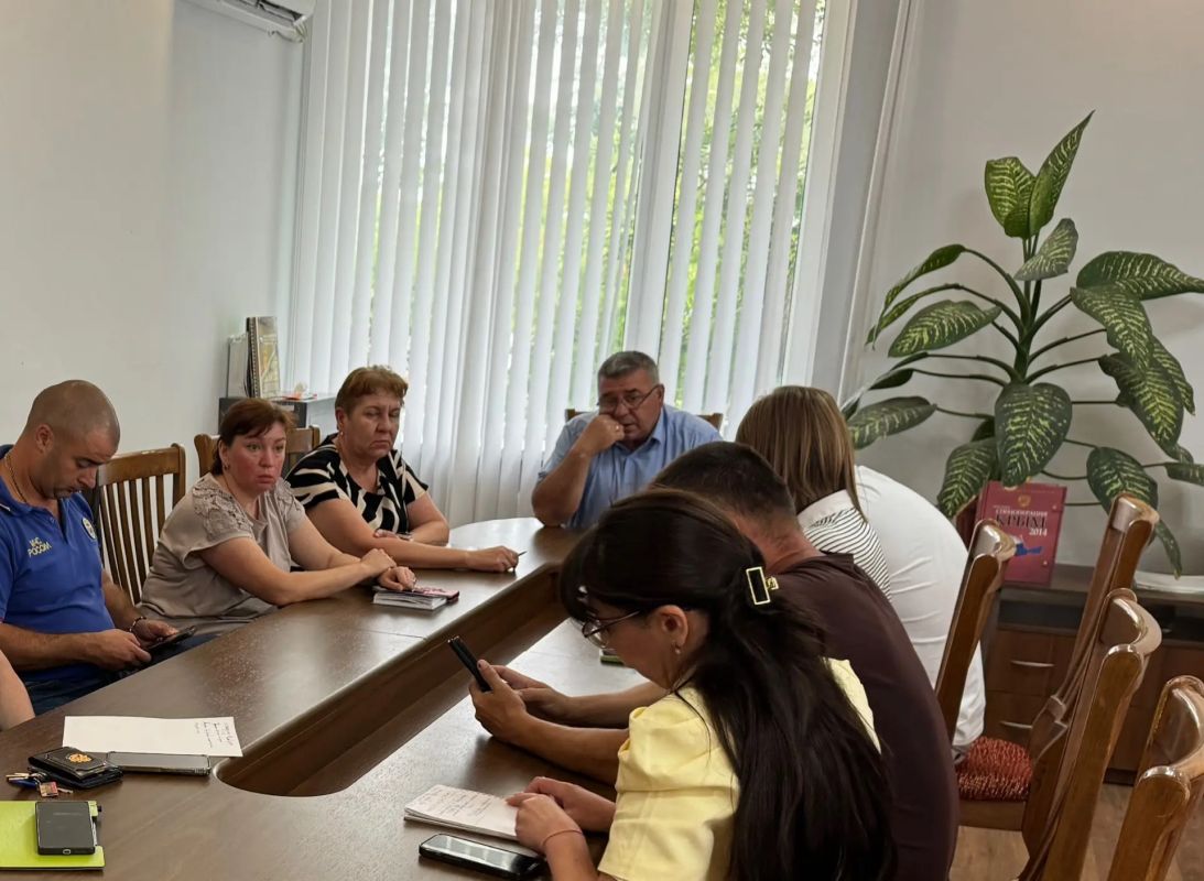 Андрей Шатыренко: провел оперативное совещание Андрей Шатыренко: провел оперативное совещание