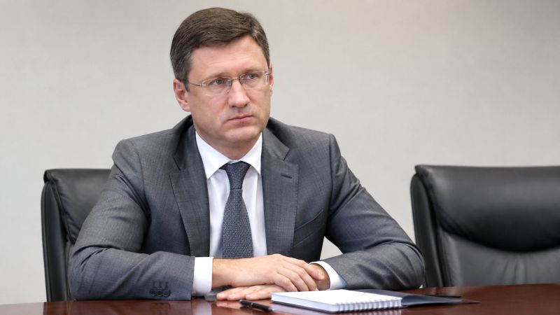 Жесты выдали вице-премьера Новака. Путин сделал замечание Жесты выдали вице-премьера Новака. Путин сделал замечание