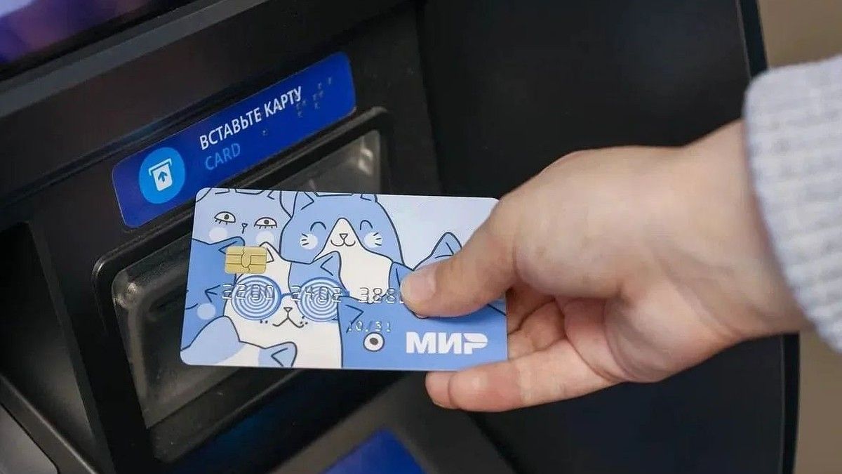 Банковская система в Крыму продолжает работать, несмотря на режим ЧС