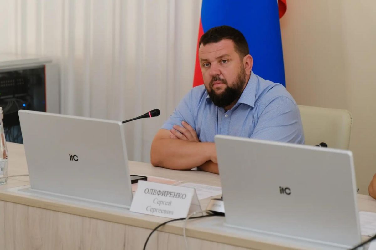 Вместе с Константином Валентиновичем Шимановским провели традиционное аппаратное совещание Вместе с Константином Валентиновичем Шимановским провели традиционное аппаратное совещание