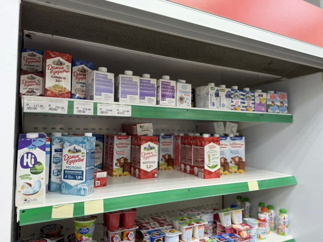 Провели мониторинг продуктовых магазинов Скалистовского поселения, чтобы лично оценить наличие ассортимента на прилавках Провели мониторинг продуктовых магазинов Скалистовского поселения, чтобы лично оценить наличие ассортимента на прилавках