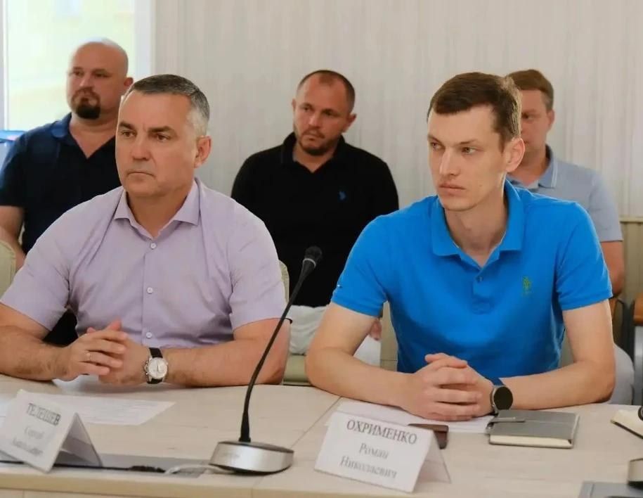 Вместе с Константином Валентиновичем Шимановским провели традиционное аппаратное совещание Вместе с Константином Валентиновичем Шимановским провели традиционное аппаратное совещание