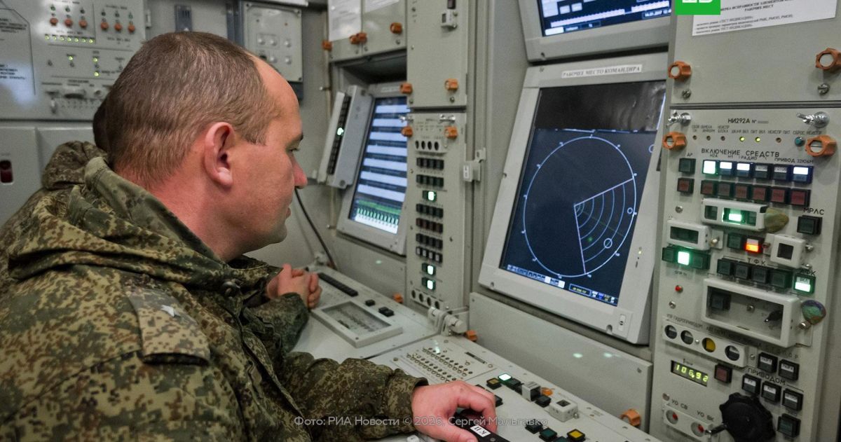 Атаку украинских БПЛА отражают в Севастополе