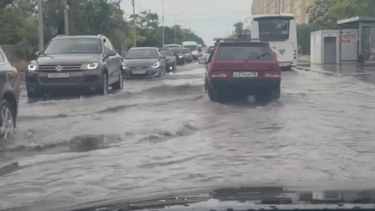 Прокуратура в Севастополе проконтролирует устранение последствий сильного ливня