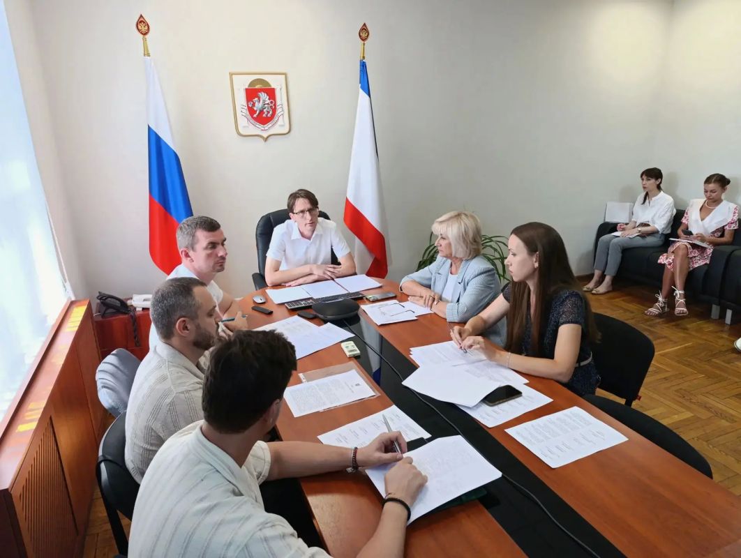 Ежедневно на связи с представителями турбизнеса по оперативным вопросам и мерам поддержки отрасли Ежедневно на связи с представителями турбизнеса по оперативным вопросам и мерам поддержки отрасли