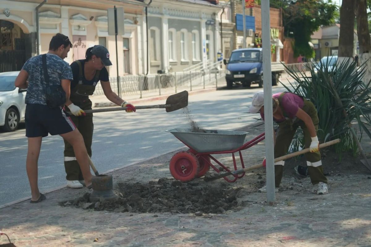 Иван Кошель: Сотрудники Службы городского хозяйства продолжают работу по городу в штатном режиме